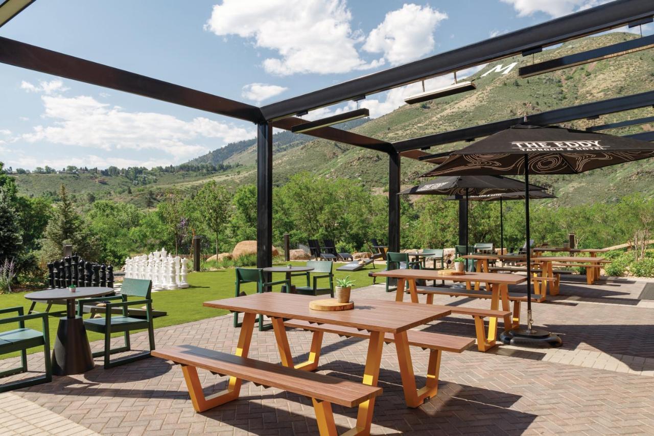 The Eddy Taproom & Hotel Golden Exterior foto